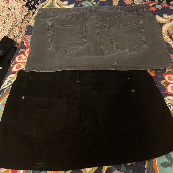 Lot of 2 Vintage GAP 1969 Corduroy Mini Skirts Sz 16 - Picture 6 of 6